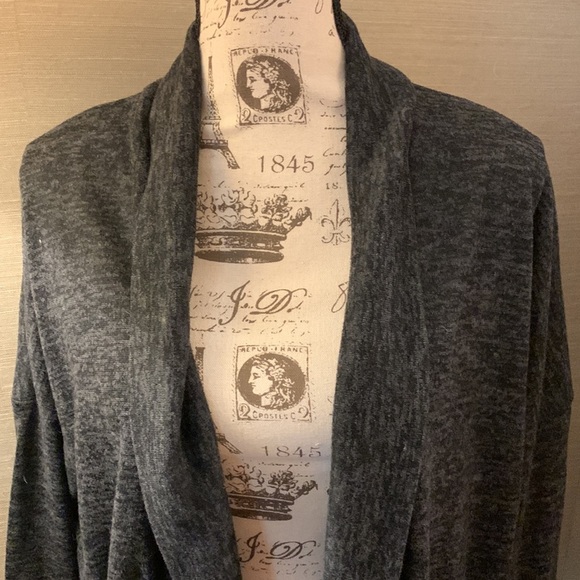 πGRAB-N-GO GLAMπ Veronica M Gray Sweater Bringing Cardi-YES Energy ππ§₯βοΈ - Picture 6 of 10